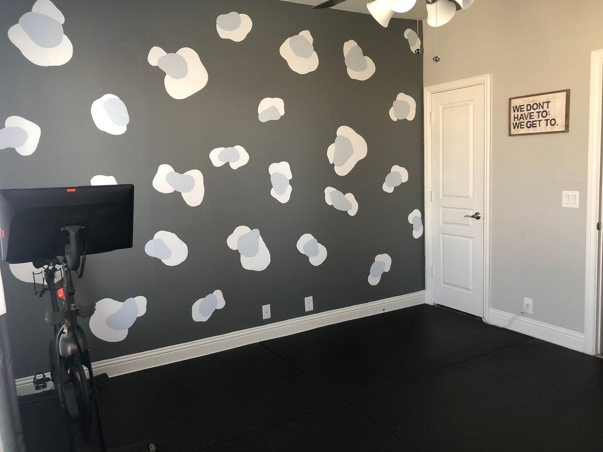 giant leopard print mural